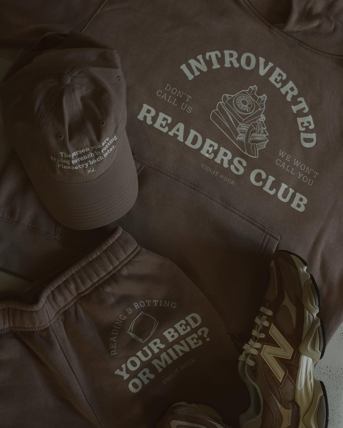 👀have Qs on Rot Club color and fit, or restock status? We got you ❤️‍🔥

Color 🎨 | sweat pieces & hat are all HAZY PINK —
