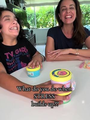 When you’re stressed out what do you do? Scream? Sing? Dance? Make to-do lists? I think #slime is the way to go! BUT tha