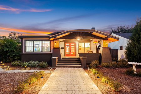 4/2 Craftsman Bungalow thumbnail