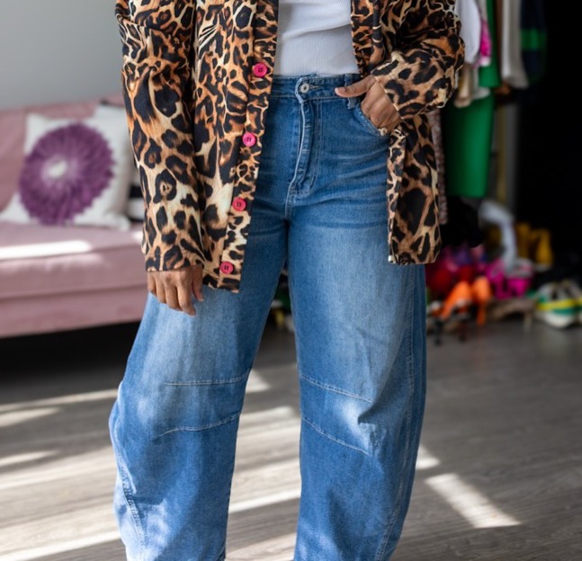 Barrel Jeans thumbnail