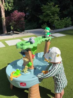 🦕🦖💦 This dino water table is a HIT. 10/10!! It’s super sturdy, the perfect height, and was so easy to set up with a powe