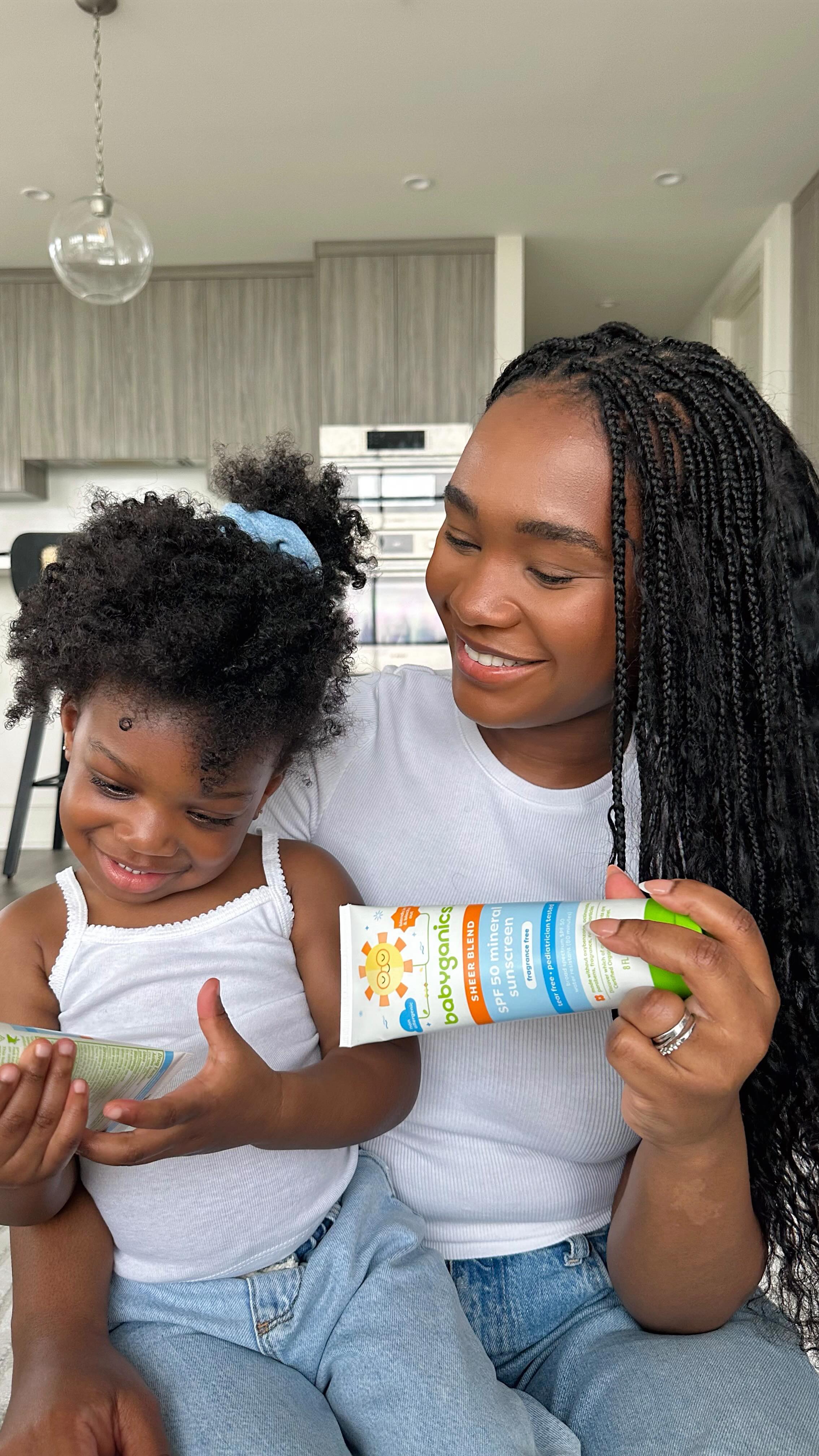 The sun is out and as we know Kemi is about to be running everywhere!!! Thanks to @babyganics sunscreen, I have one less