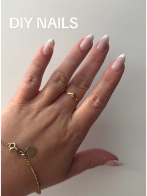 I find DIY beauty so much more fun too 🥰 what other DIY beauty products would you love me to share? I was following @can