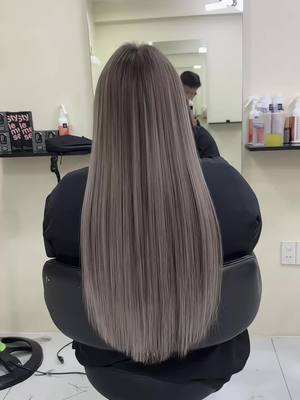 Tẩy nối x nối màu khói trắng. Muốn tóc dài có khó không?  #nốitócđẹpnhatrang  #nốitócnhatrang #taphairsalon #tóclôngvũnh