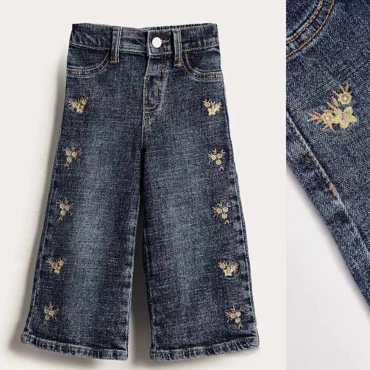 Calça jeans infantil bordada denim médio thumbnail