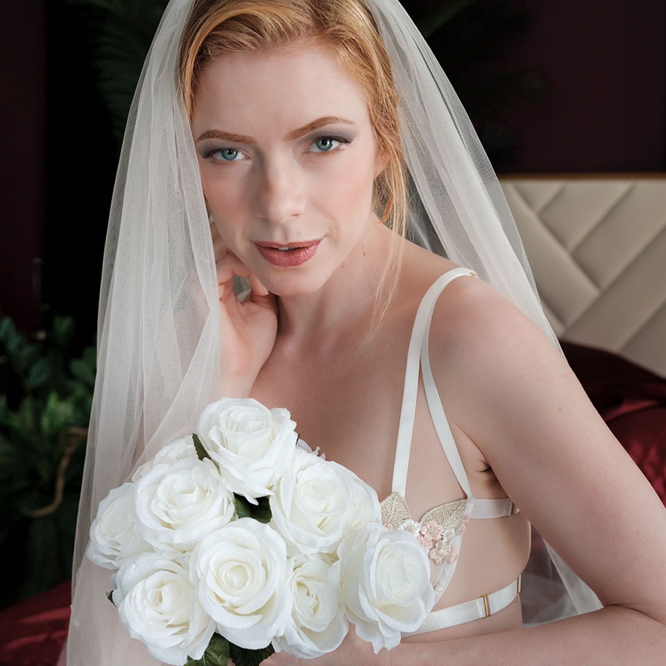 Bridal Boudoir Photography thumbnail