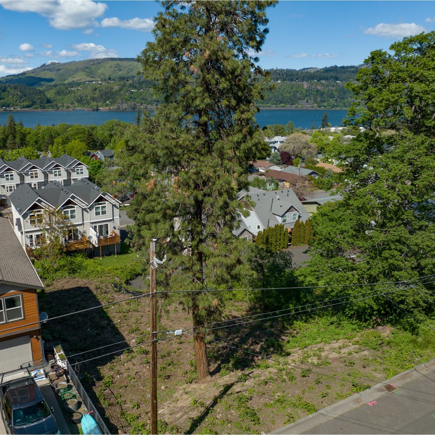 1534 Lincoln St, Hood River thumbnail