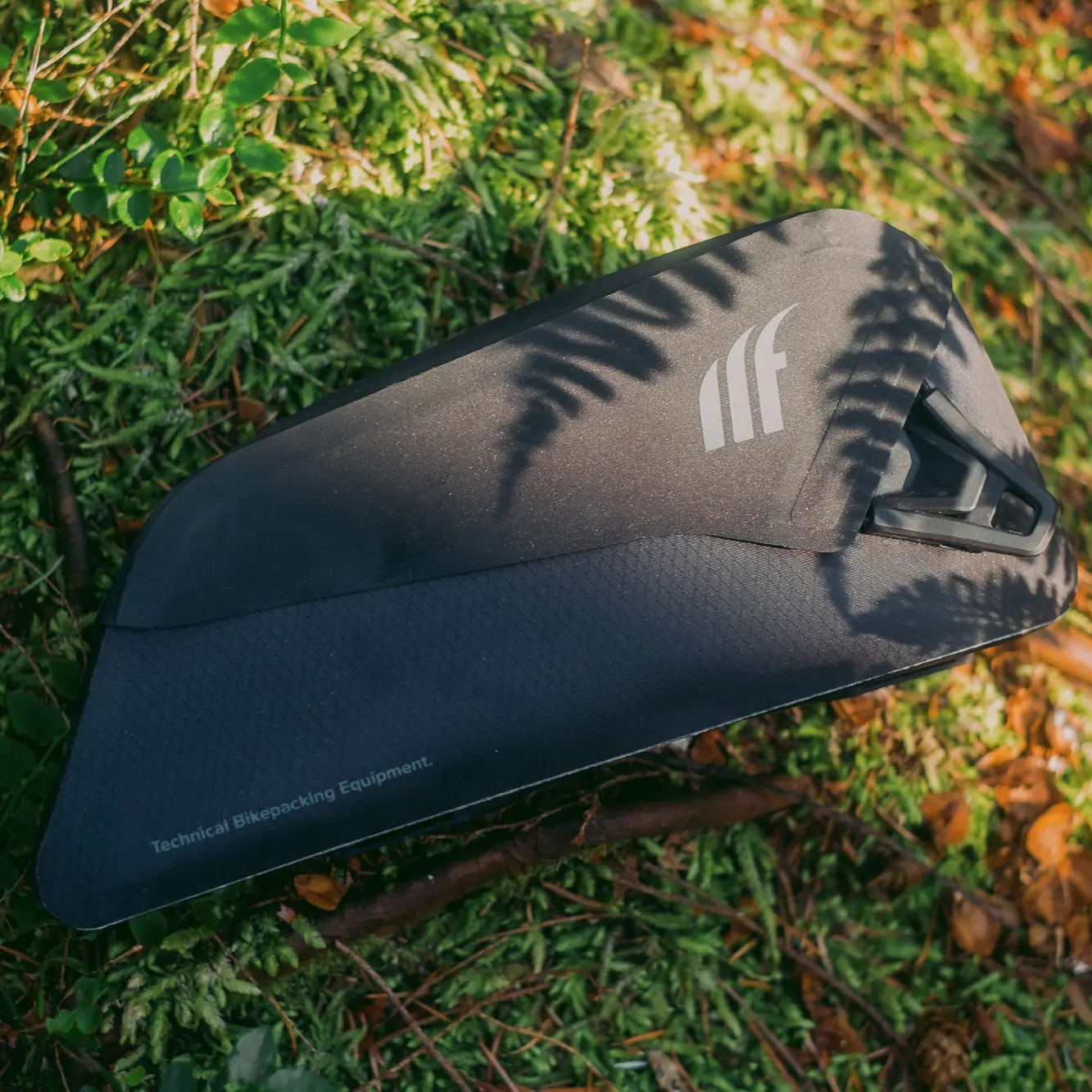 BGDB: Tailfin Top Tube Pack Review thumbnail