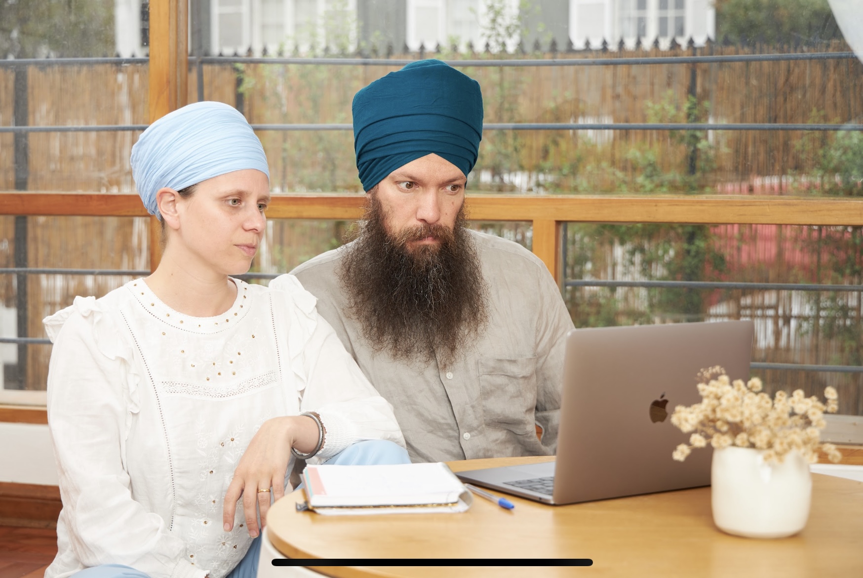 Consultas y acompañamientos con Gurudevta y Gurusansar thumbnail