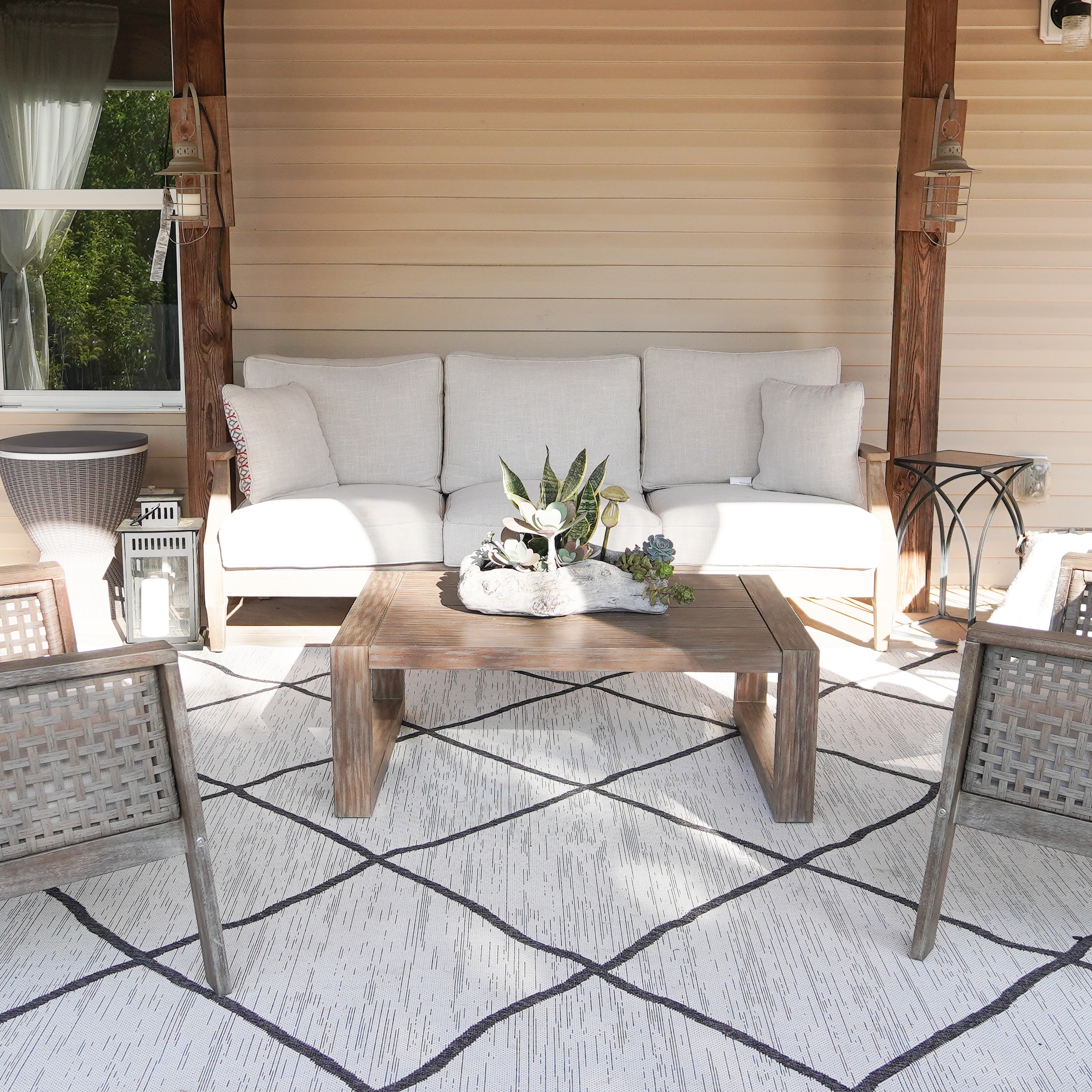 Samsclub | Safavieh Resort Indoor/Outdoor Rug Collection, 8' x 10' thumbnail
