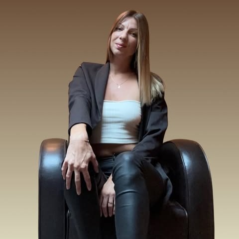 COACHING PRIVÉ SUR MESURE : un espace 100% pour toi. Un accompagnement en 1:1 personnalisé (mindset, business..)  thumbnail