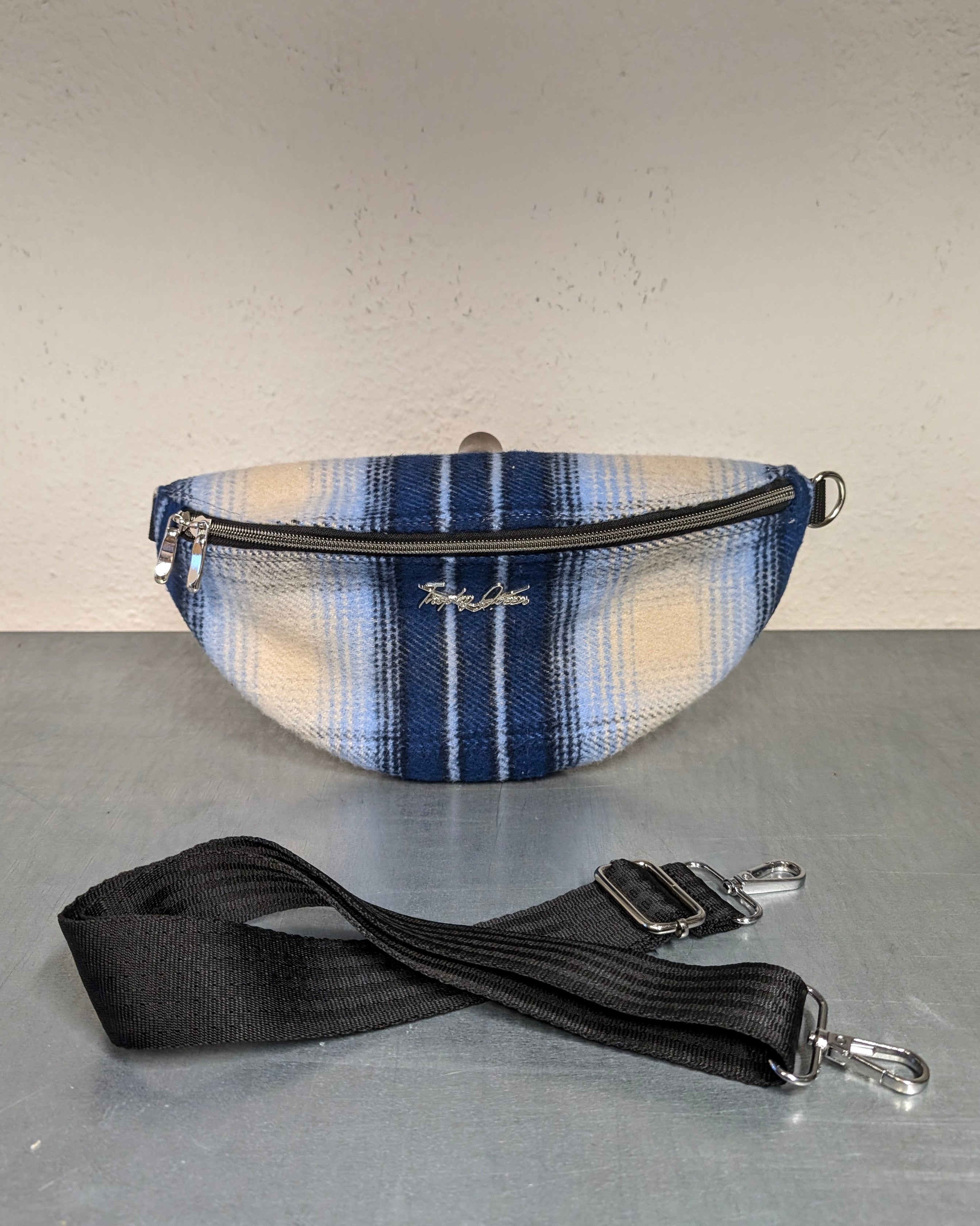 EZ Rider - Blue Plaid / Leopard Lining thumbnail