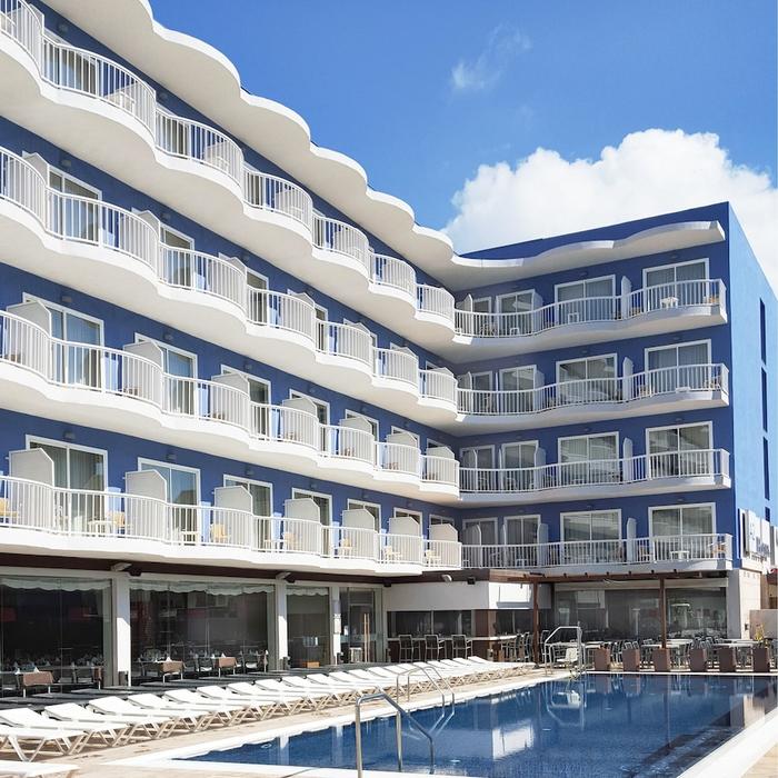 Hotel Cesar Augustus - Salou - Pensão Completa - 2 a 9 Julho - 2A+2 crianças » desde 1.942€ - desde 485€/pp thumbnail