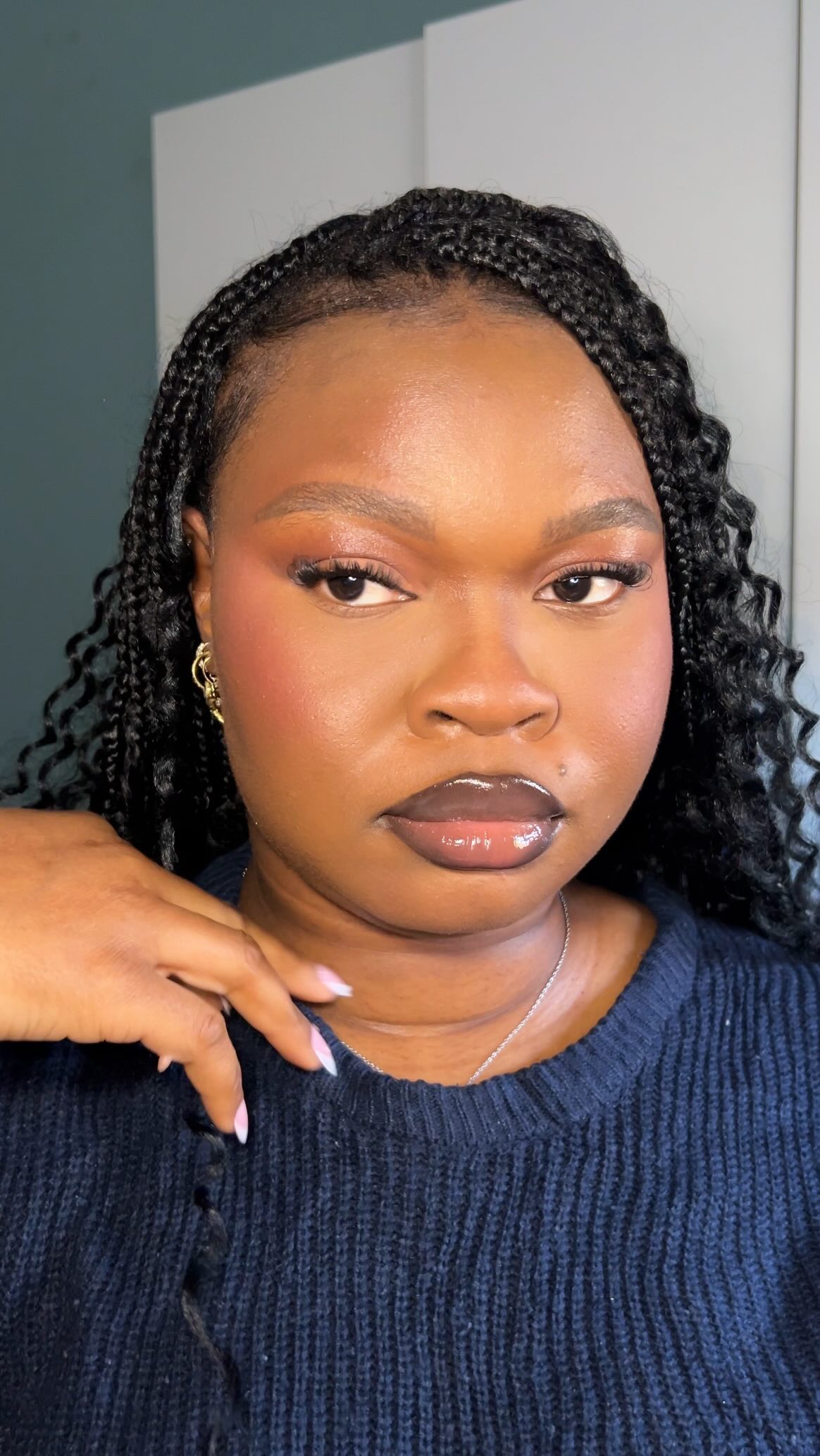 Love this simple eye look💋✨
Using the fiery 2.0 palette by @beautybaycom 
.
.
.
.
#makeup #eyemakeup #eyeshadow #pink #q