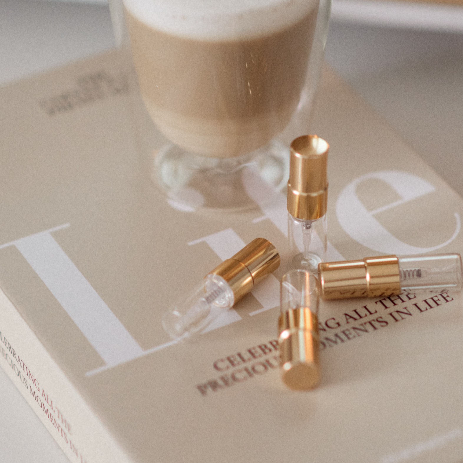La liste des parfums 15mL et leur étuis  thumbnail