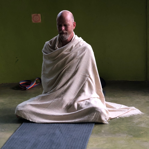 I am not a Zen teacher.  But I do have Zen students. thumbnail