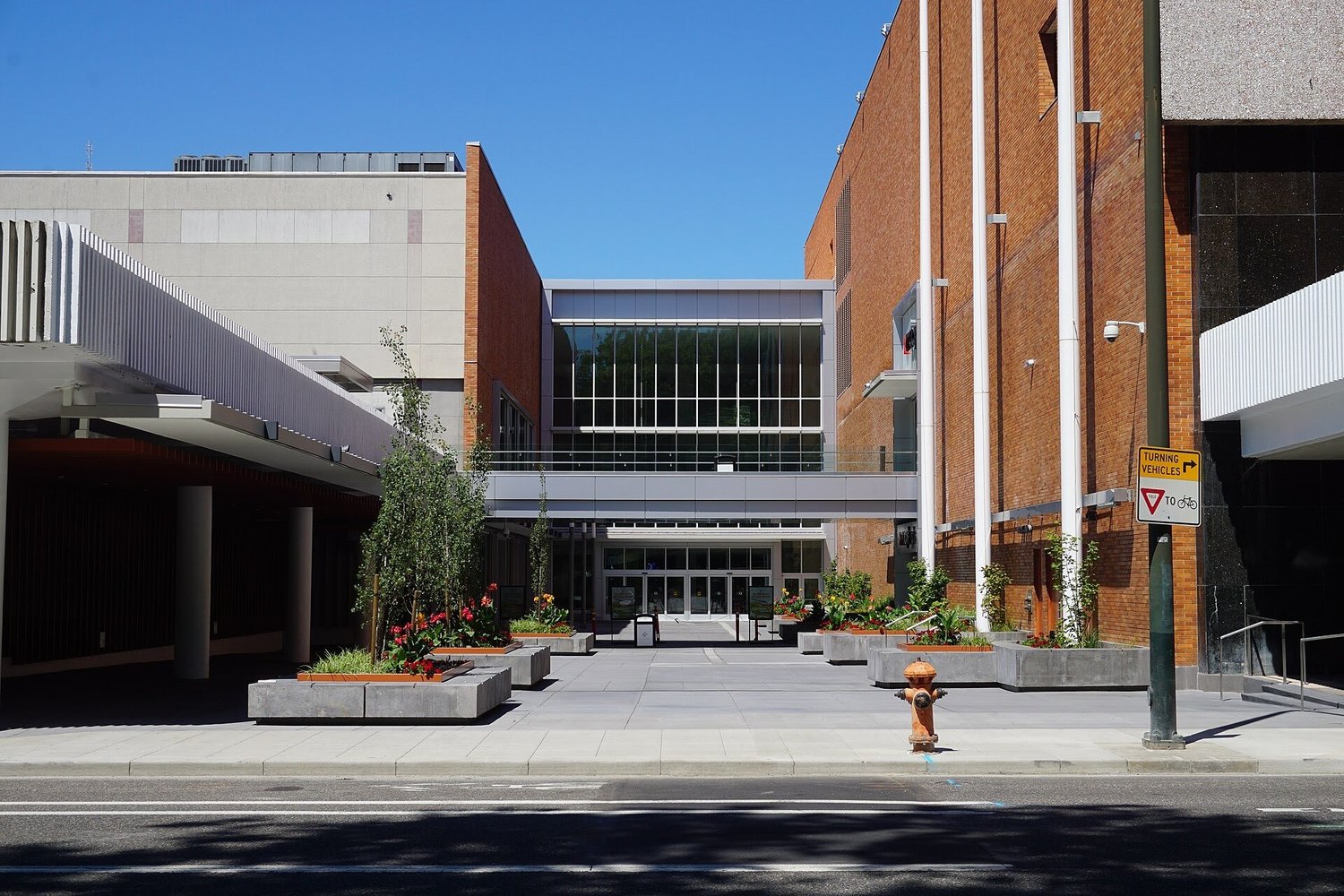 Save Lloyd Center Mall thumbnail