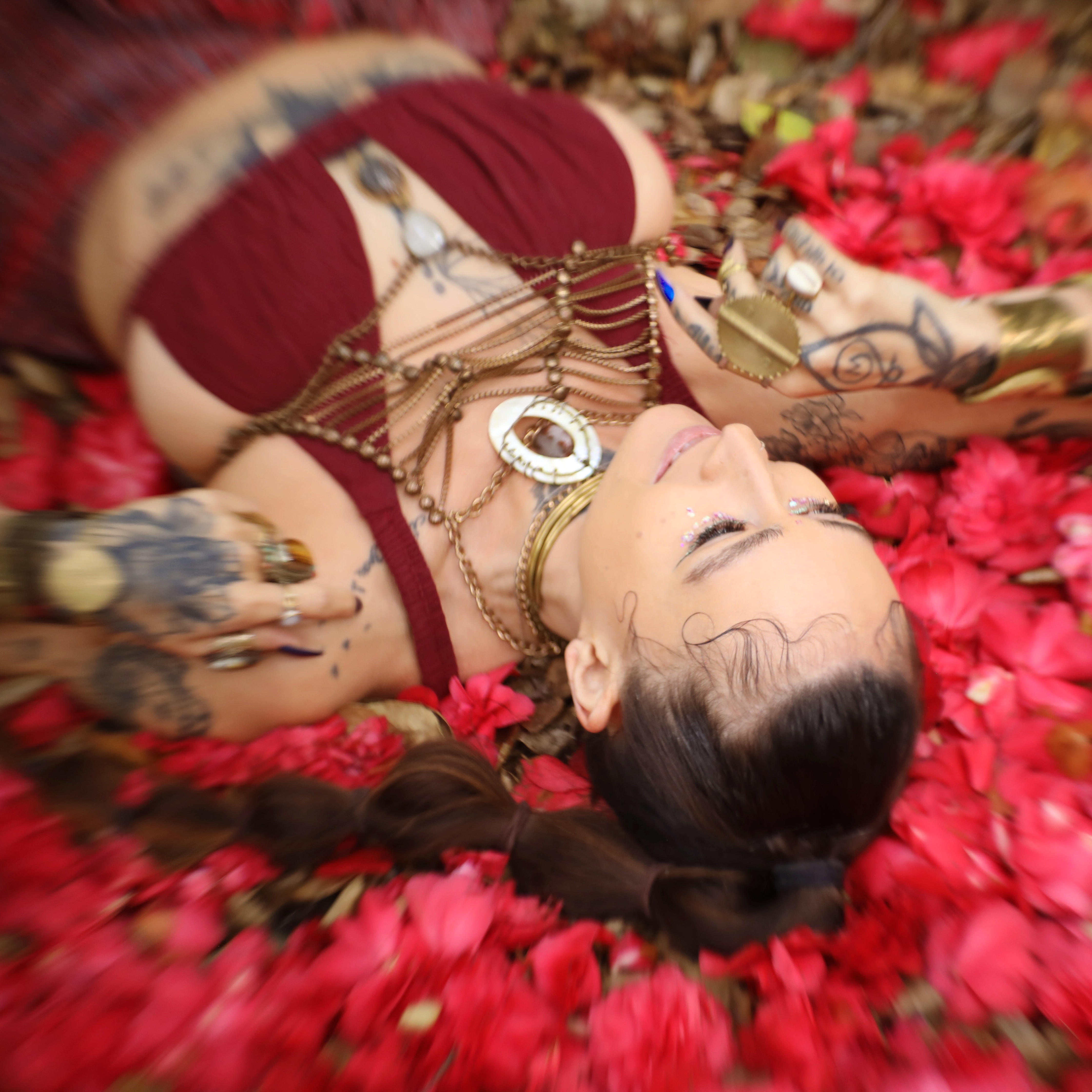 TIHANE l YouTube  thumbnail