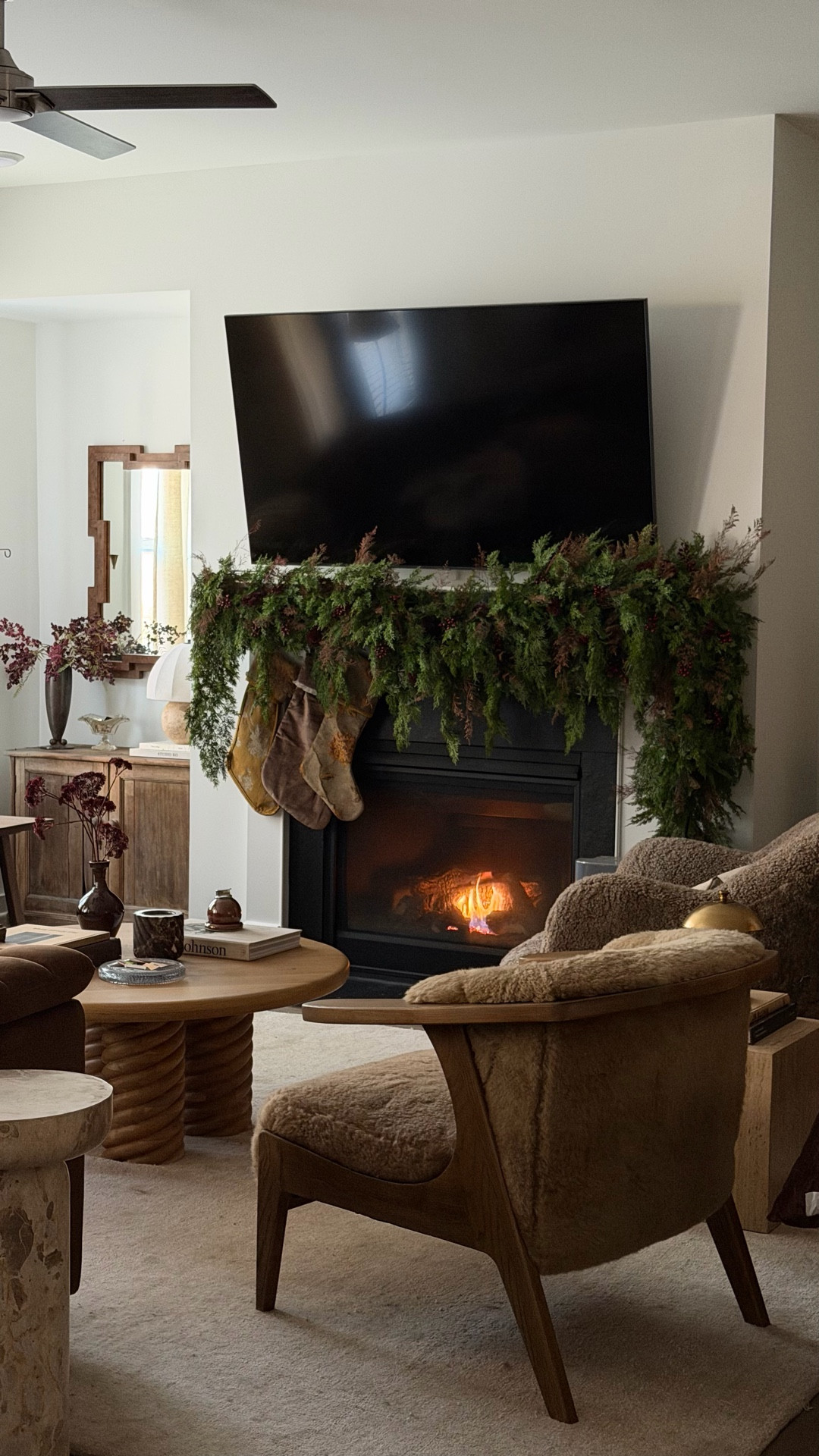 christmas garland thumbnail