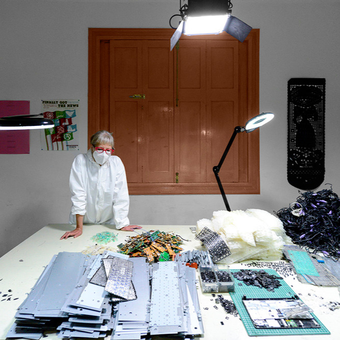 Neither Abstract, Nor Concrete, But a Secret Third Thing thumbnail