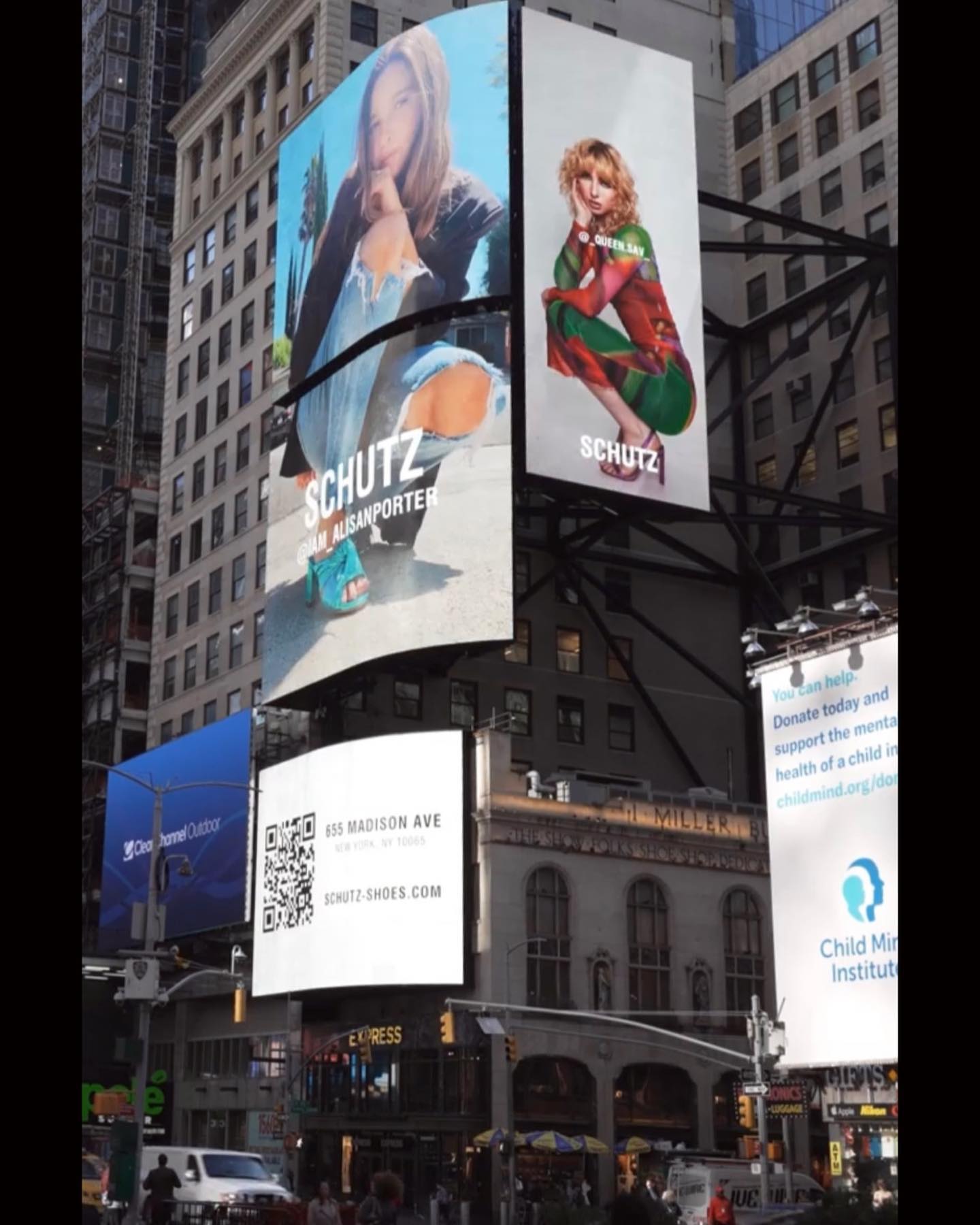 @schutz campaign ✨👡

#nycmodel #nycmodel #modelnyc #schutz #timessquare #nycphotographer #billboard #schutzlovers #blond