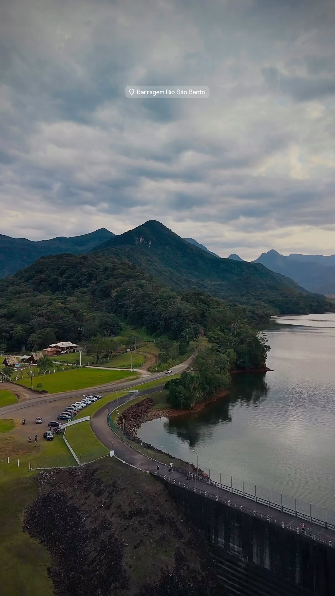 ✨ Explorando as alturas: Barragem do Rio São Bento, SC! ✨
 Apenas um vídeo não é o bastante para revelar a grandiosidade