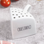 Porta Queijo Ralado (cupom de desconto: LETICIABRAGA) thumbnail