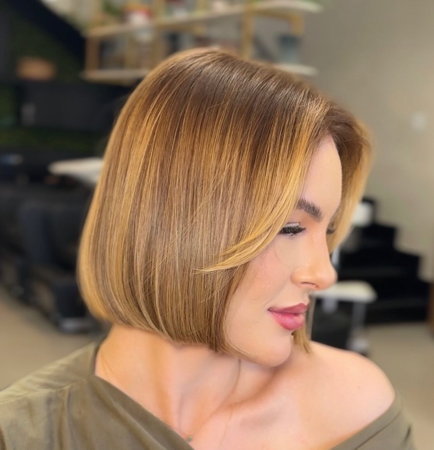 Corte & cor | Tratamentos | Químicas | Sobrancelha | unhas   thumbnail