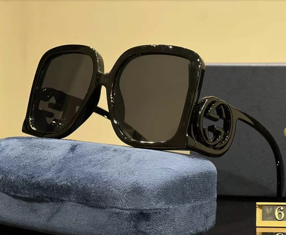 Gucci Sunglasses  thumbnail