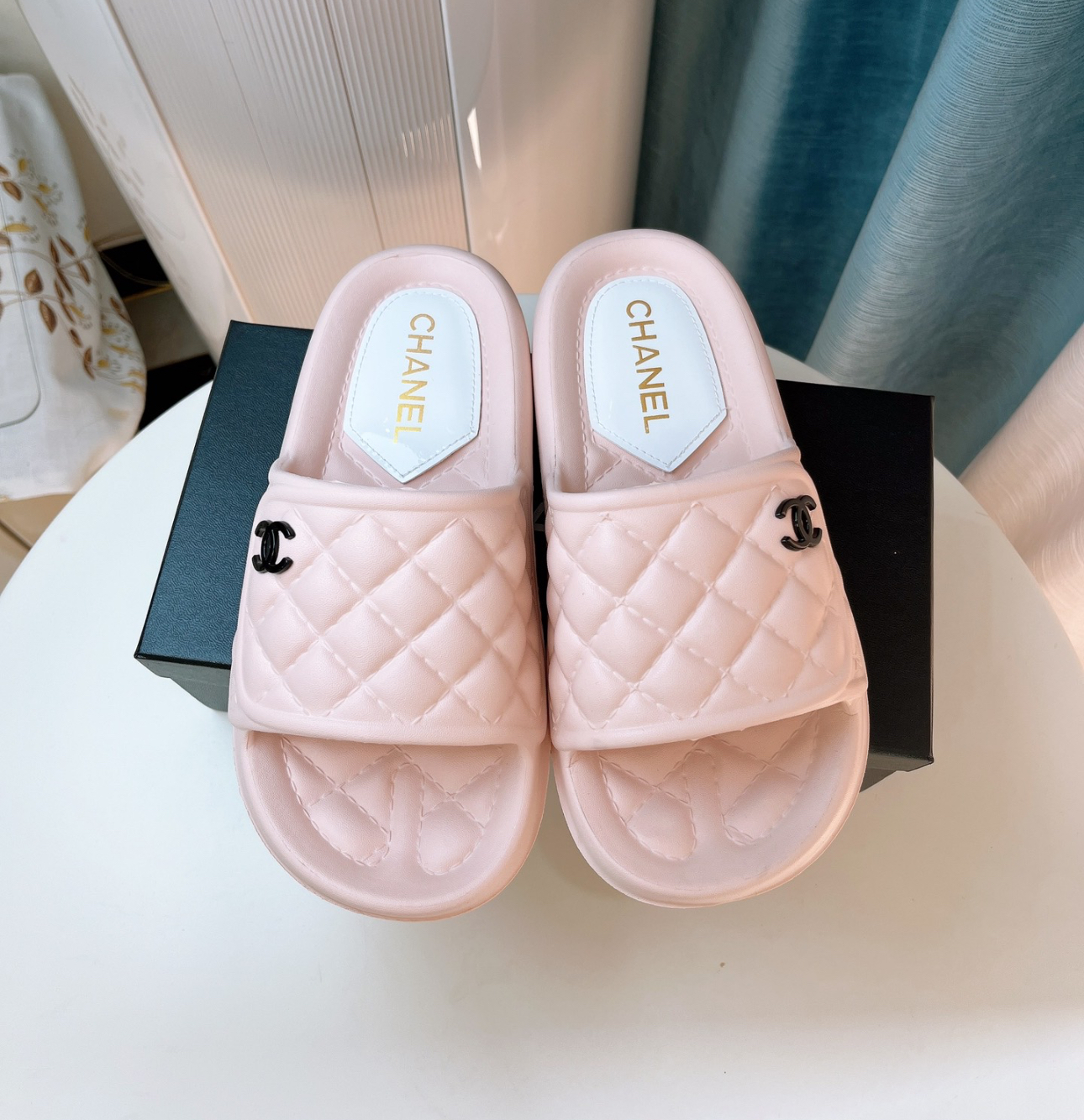 Chanel Slippers thumbnail