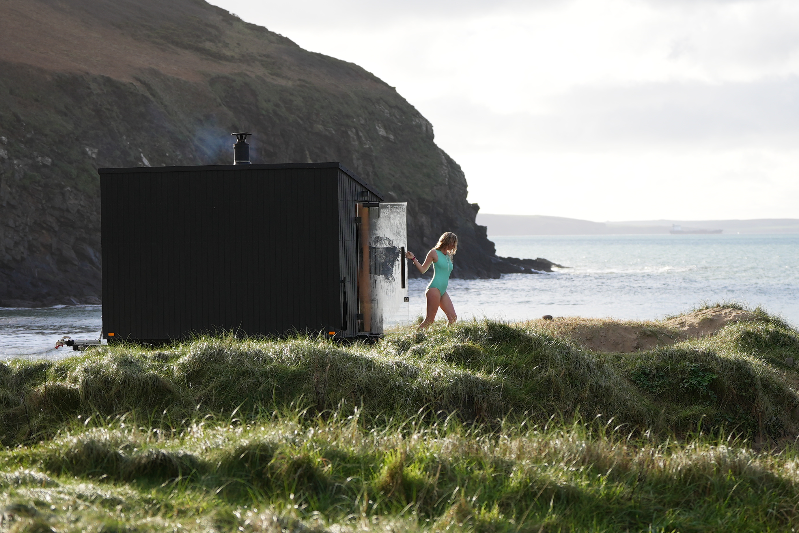 BOOK SAUNA! thumbnail