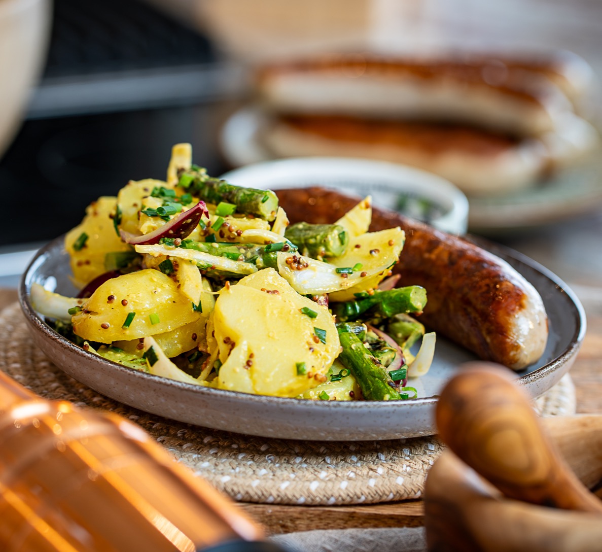  Spargel-Kartoffelsalat mit Bratwurst thumbnail
