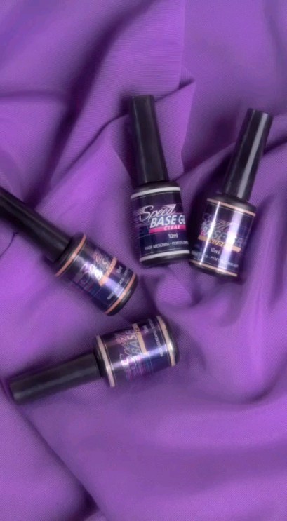 Explore essas belezuras: agilidade no seu atendimento!
Adquira já as bases Piu Bella que já garantem a cor na unha!!!