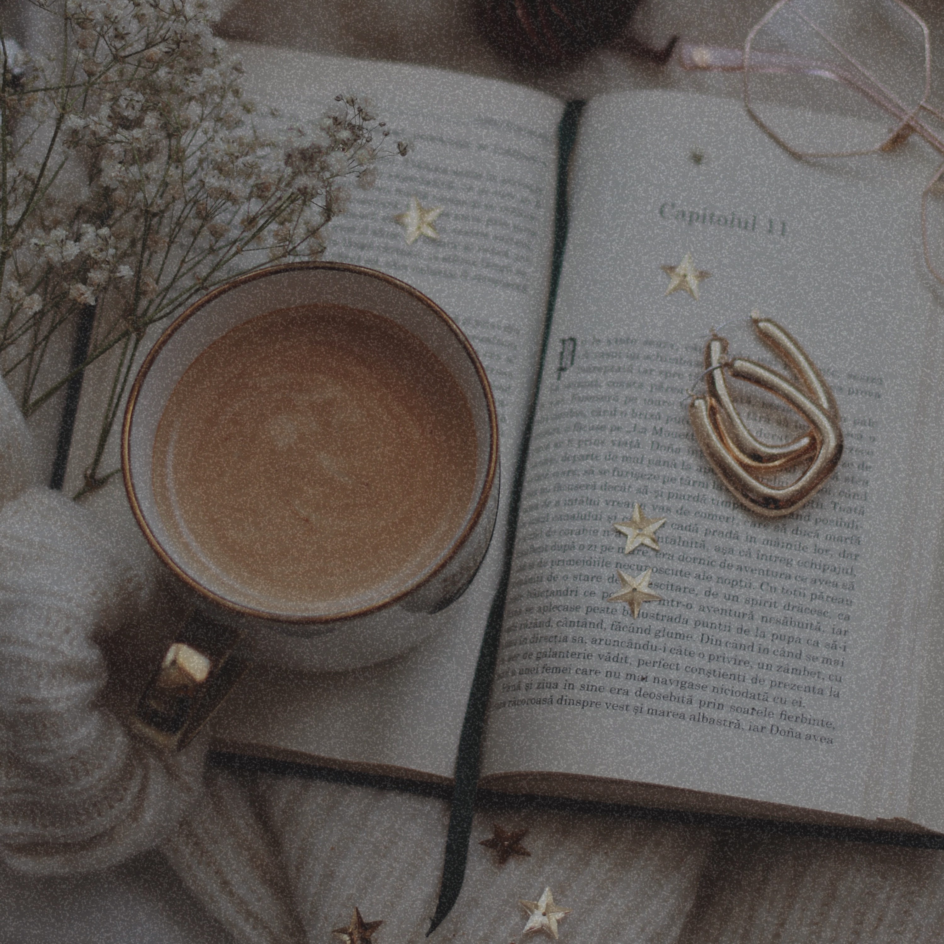 BOOK WISHLIST 🖤 thumbnail