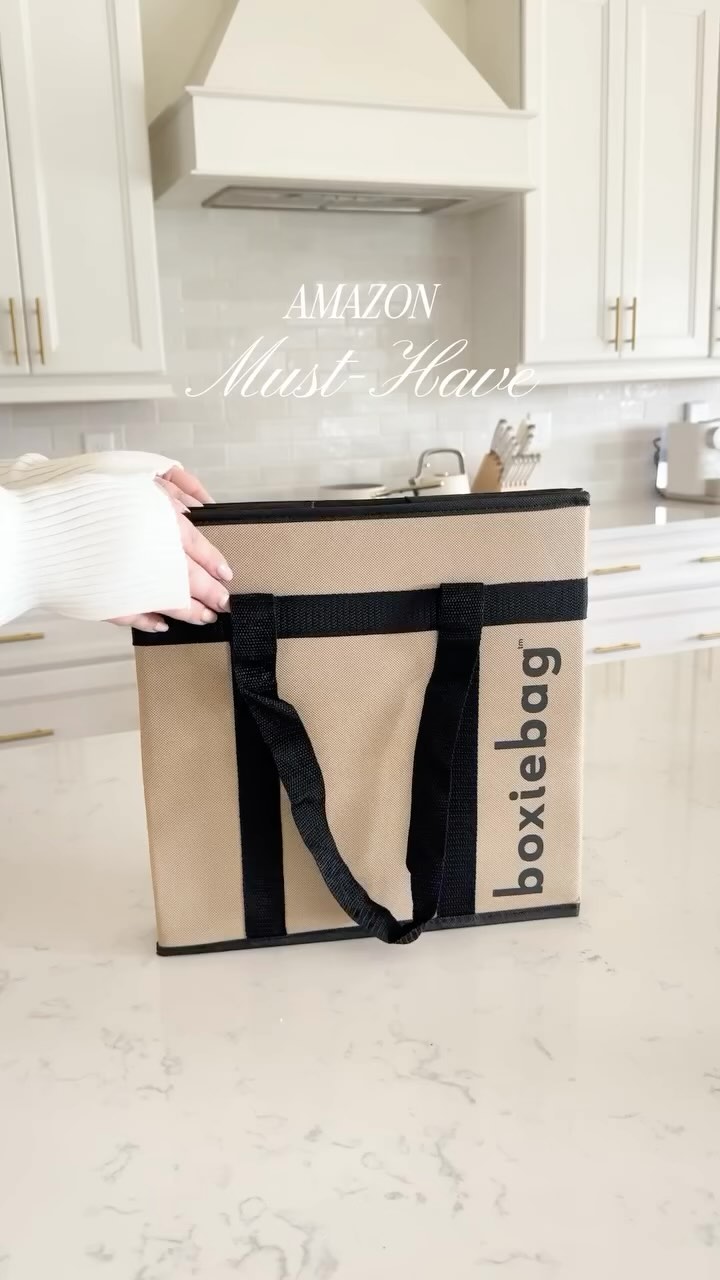 Just got my insulated grocery bags and it’s a game-changer! 👜 Keeps my groceries fresh, fits so much, and it’s reusable.