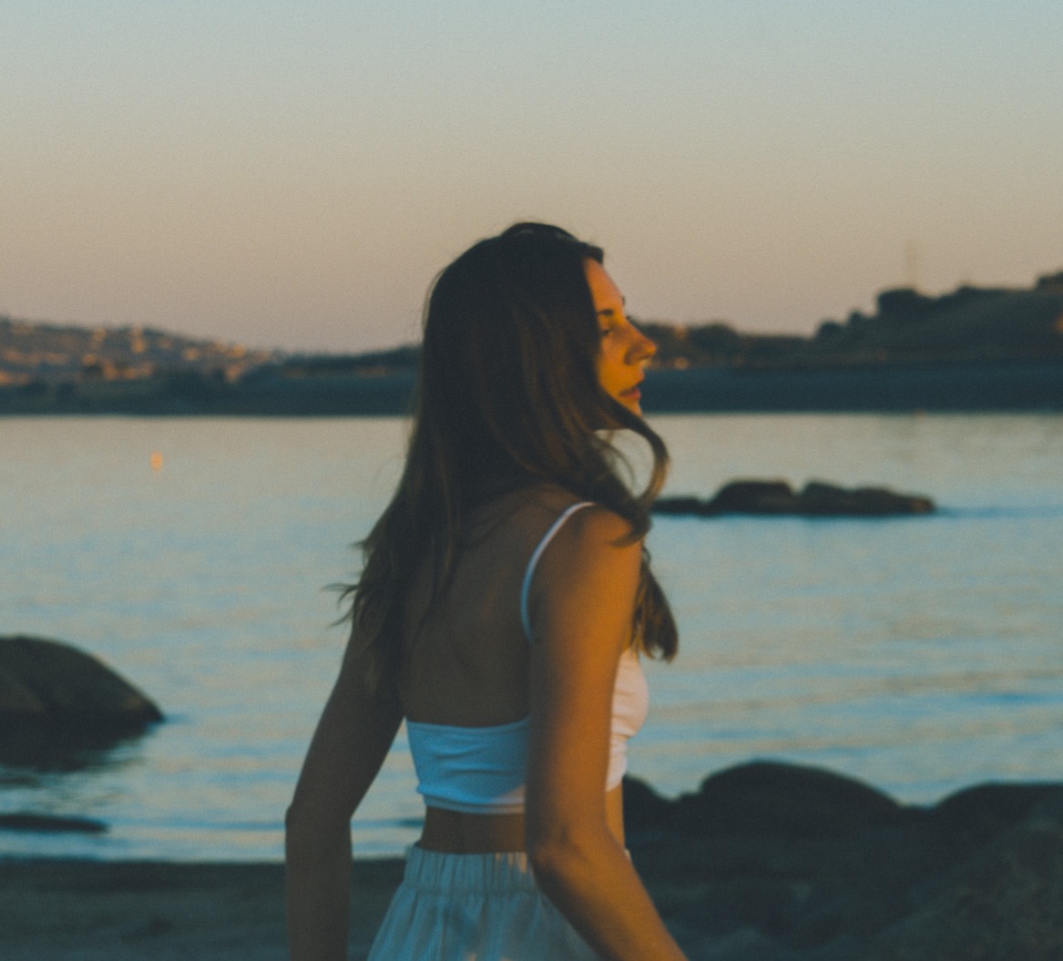 Work with me: Book a Free Discovery Call! thumbnail