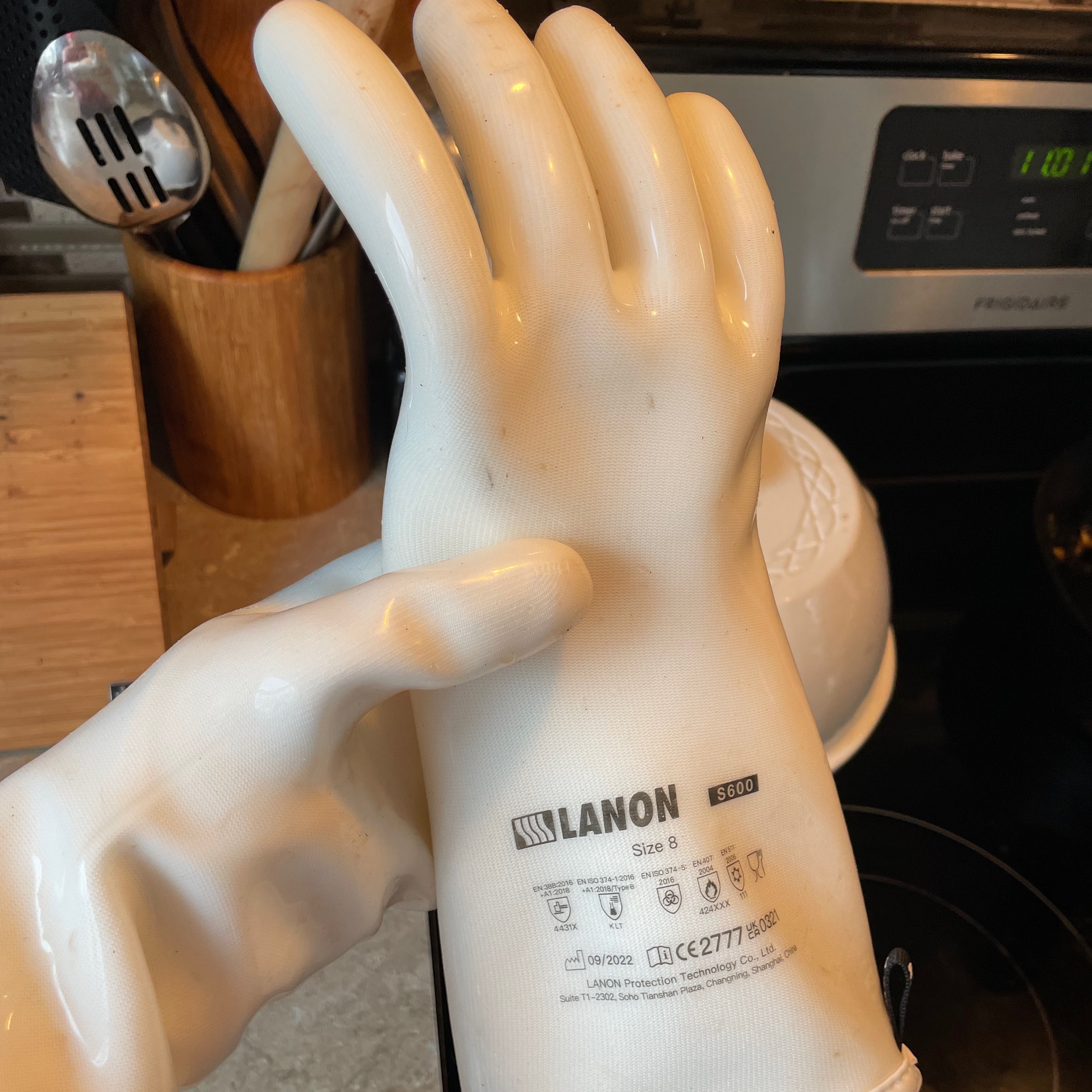 Lanon Gloves (save 10% with code BREADANDHAPPINESS) thumbnail