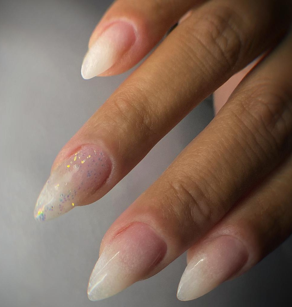 Alongamento de unhas thumbnail