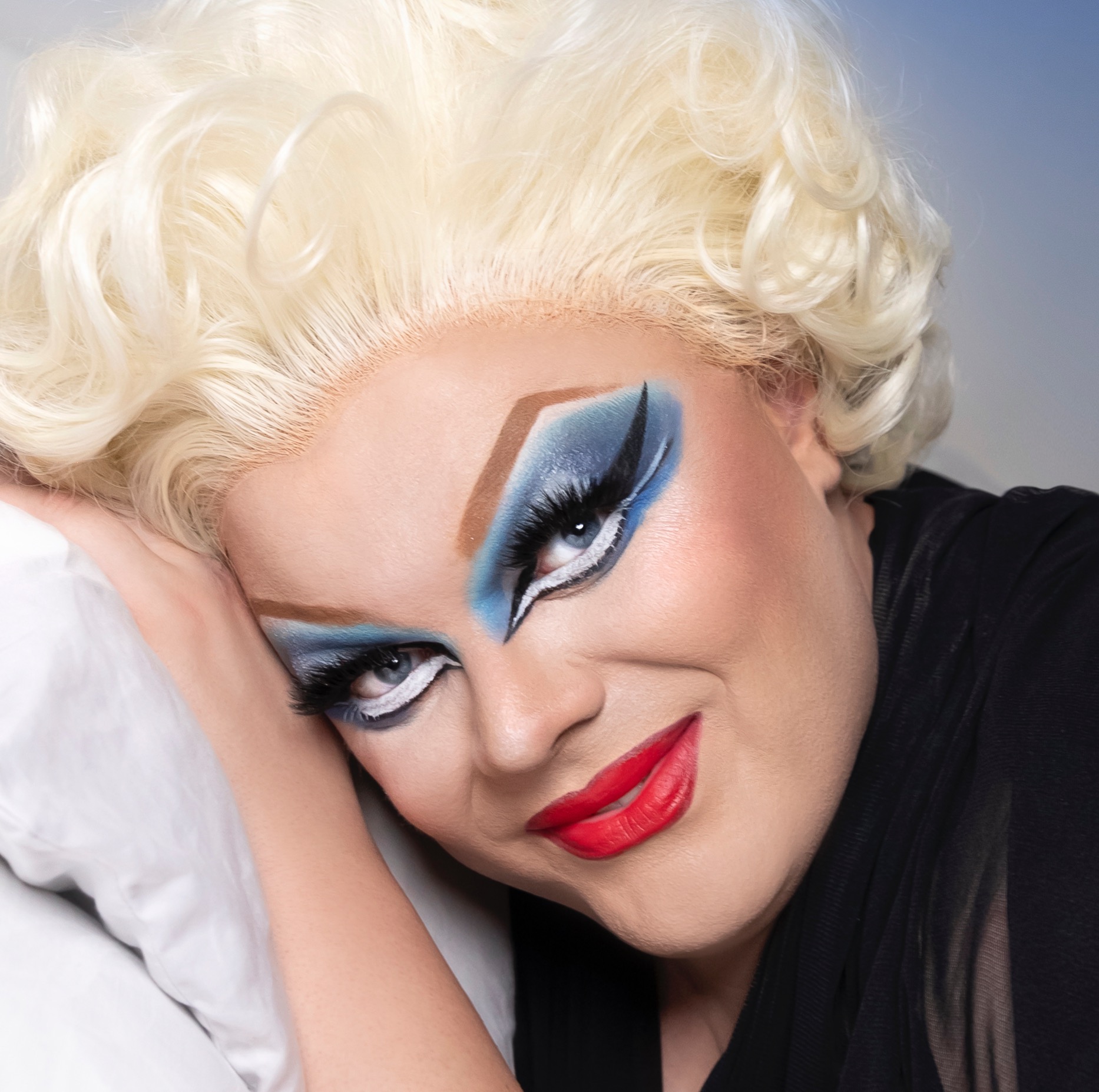 28. 3. In Bed with Samantha München  thumbnail