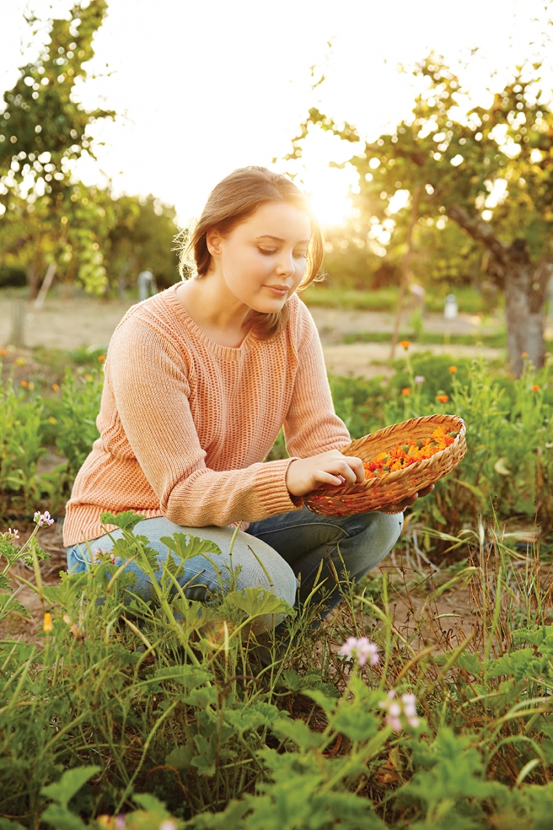 People + Planet | LAUREL SKIN thumbnail