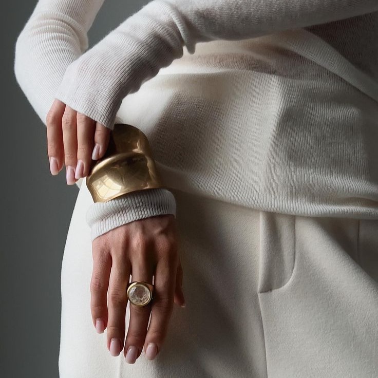 Ideias para seus looks aqui thumbnail