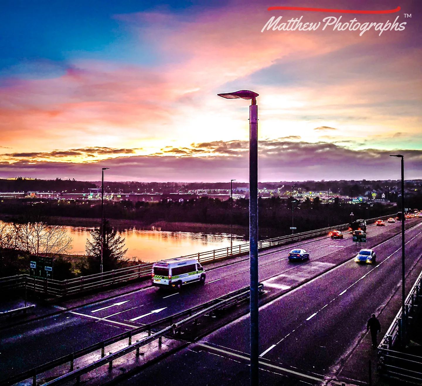 Sunset over Coleraine 🌅
.
.
#sunset #beautifulsunset #Bridge #River #exposure #saturation #photo #photograph #photograph