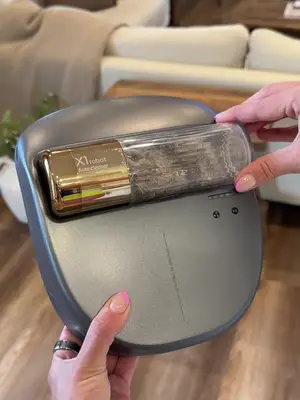 My new favorite cleaning find! A robot vacuum made for mattresses and couches ✨ #robotvacuumcleaner #bedroomfinds #clean