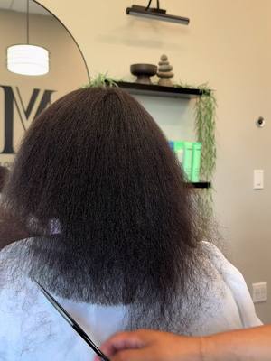 Come get scrubbed 💃🏽  #montcopahairstylist #phillyhairstylist #naturalhair #haircare #haircarespecialist #naturalhaircar