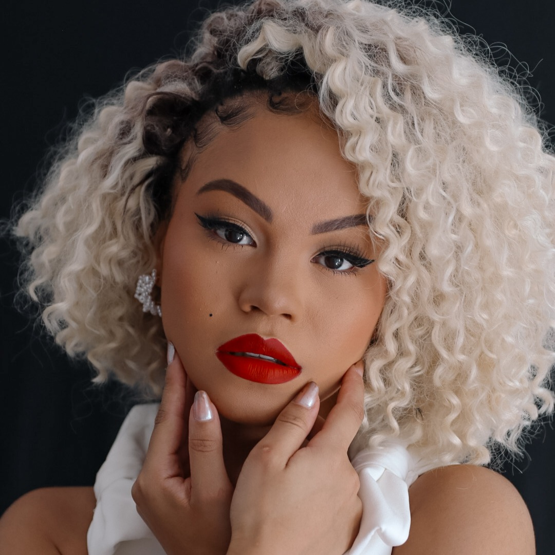 Cabelo Macia - Fashion Line  thumbnail