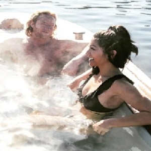 Hottub Boat - Coming Soon thumbnail