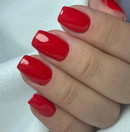 Manicure em gel thumbnail