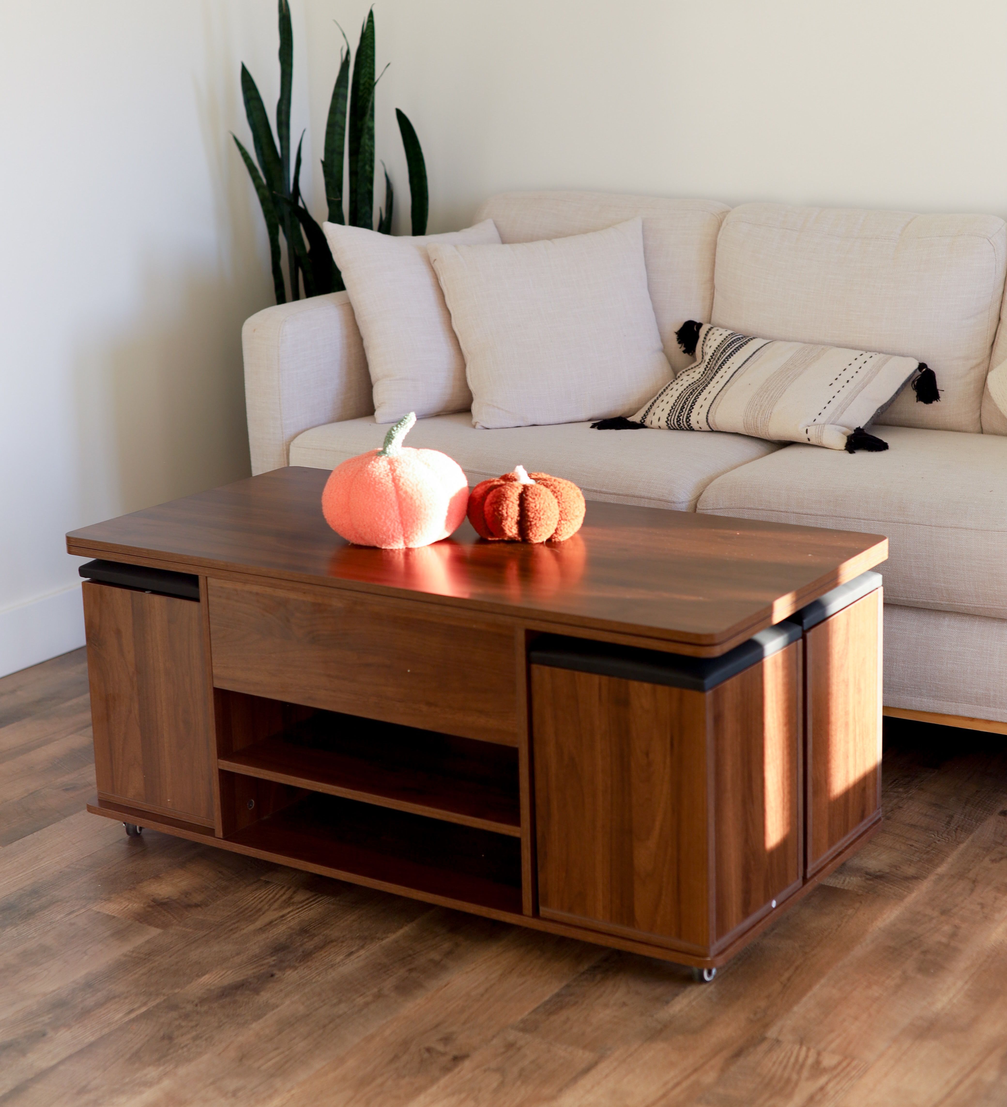 Coffee table thumbnail