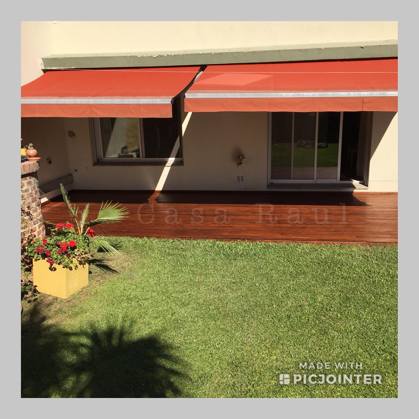 Les dejamos para el finde este piso deck de lapacho 🌎☀️. #deck #deckmadeira #madera #maderareciclada #pisos