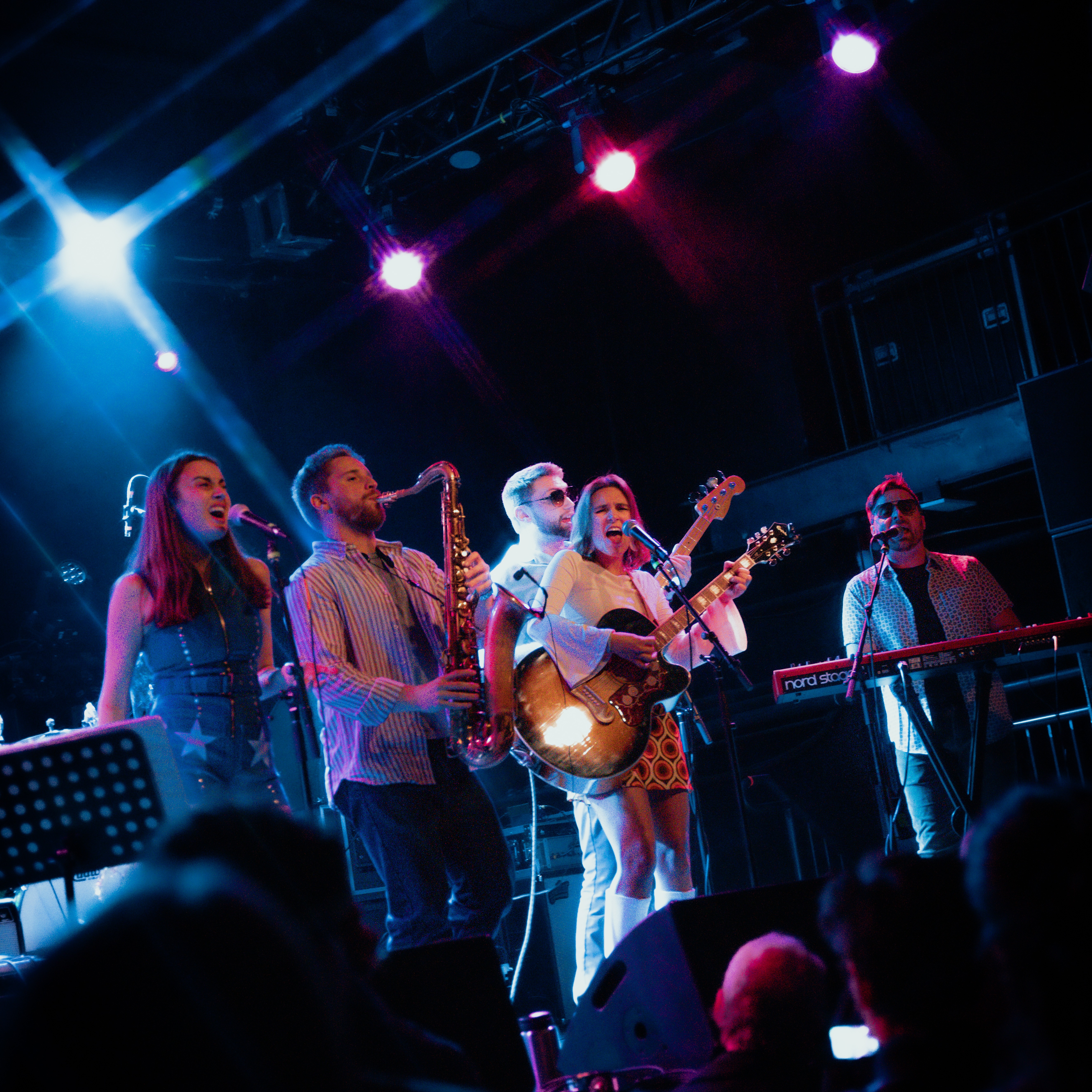 Review: Dogs in a Pile / The Far Out Live @ The Sinclair thumbnail